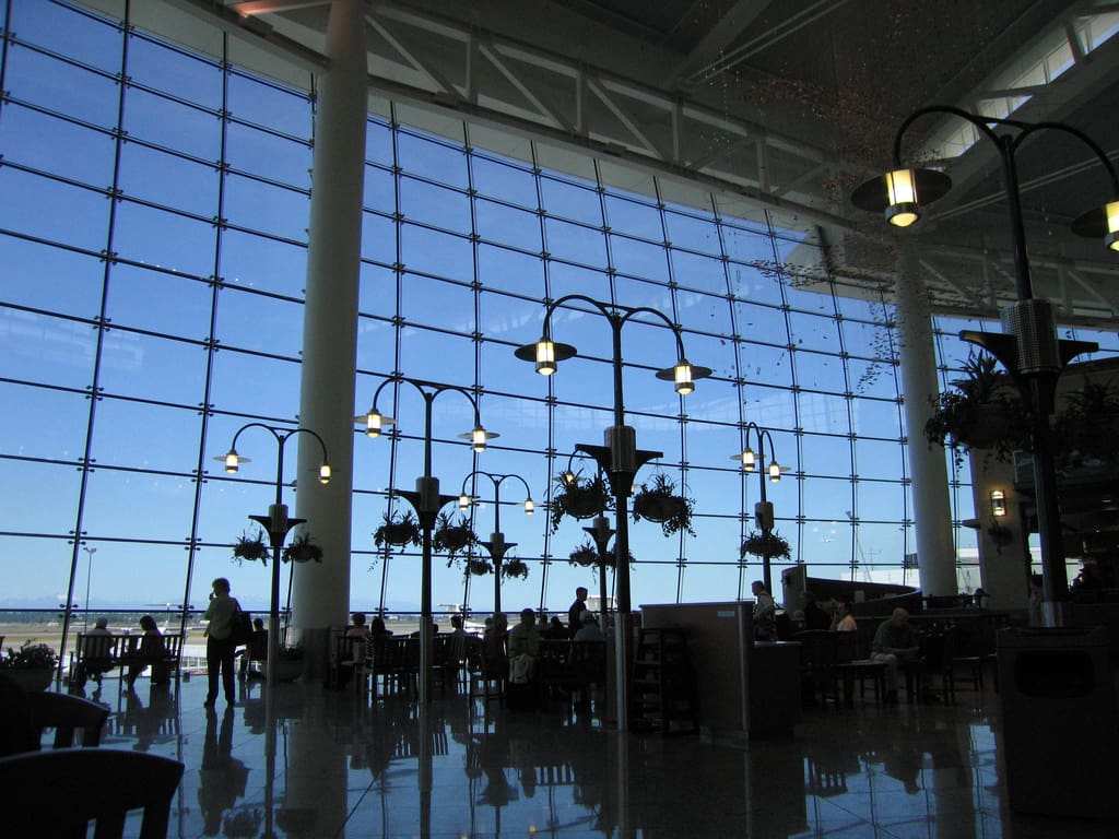 177884954 0c35855f8d b Sea Tac Airport Lounge